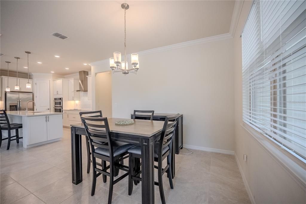 For Sale: $404,404 (3 beds, 2 baths, 2179 Square Feet)