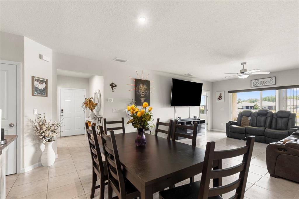 For Sale: $339,000 (3 beds, 2 baths, 1532 Square Feet)