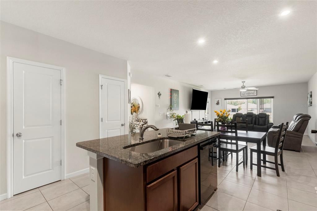 For Sale: $339,000 (3 beds, 2 baths, 1532 Square Feet)