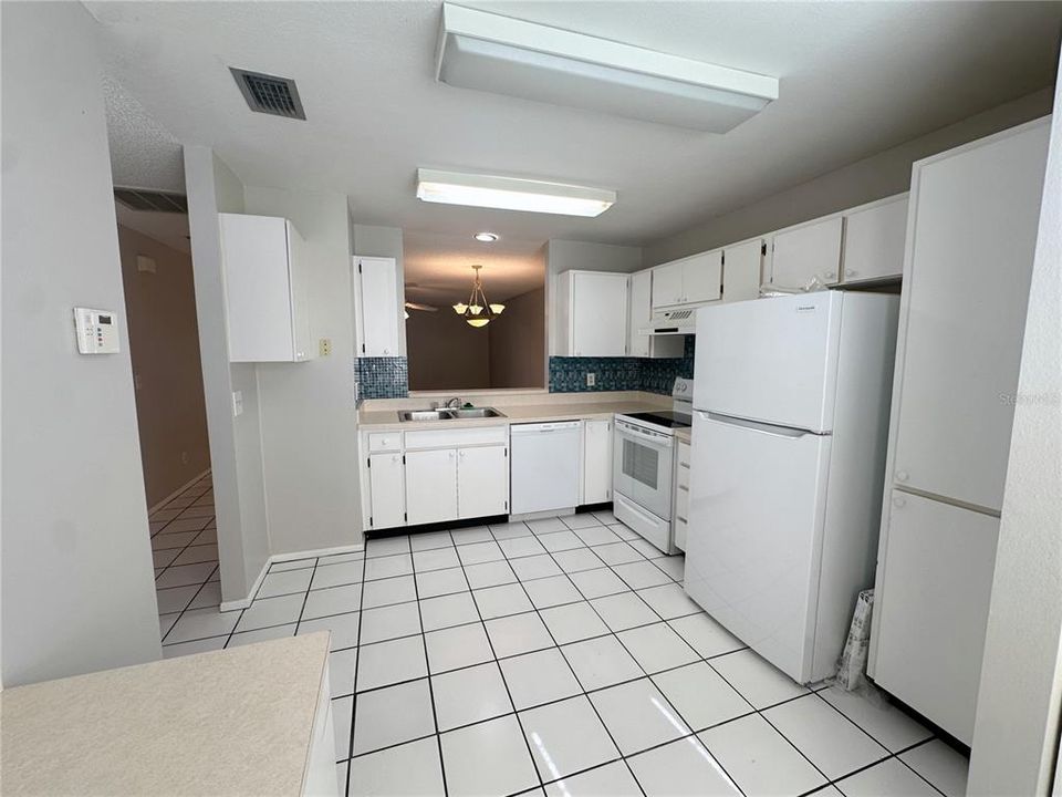 For Rent: $1,650 (2 beds, 2 baths, 1005 Square Feet)
