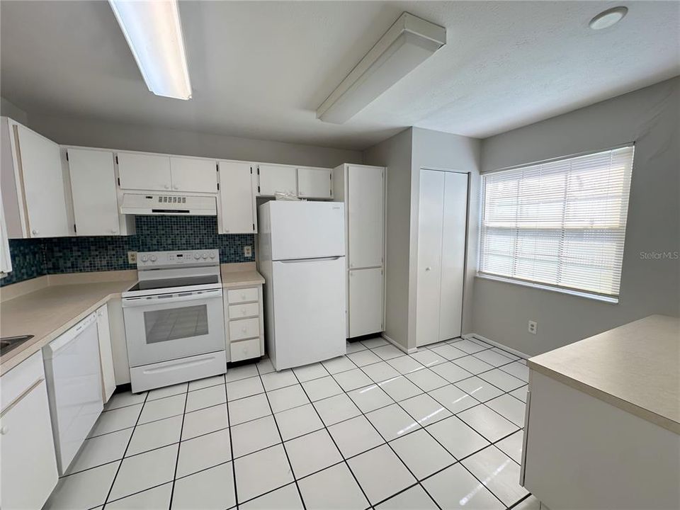 For Rent: $1,650 (2 beds, 2 baths, 1005 Square Feet)