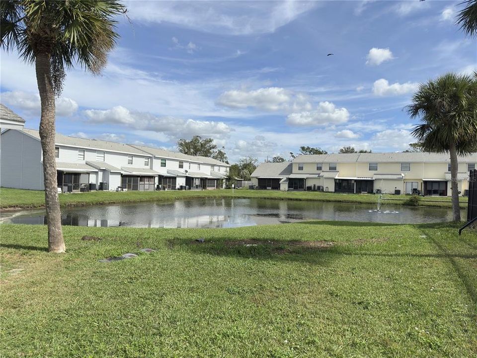 For Rent: $1,650 (2 beds, 2 baths, 1005 Square Feet)