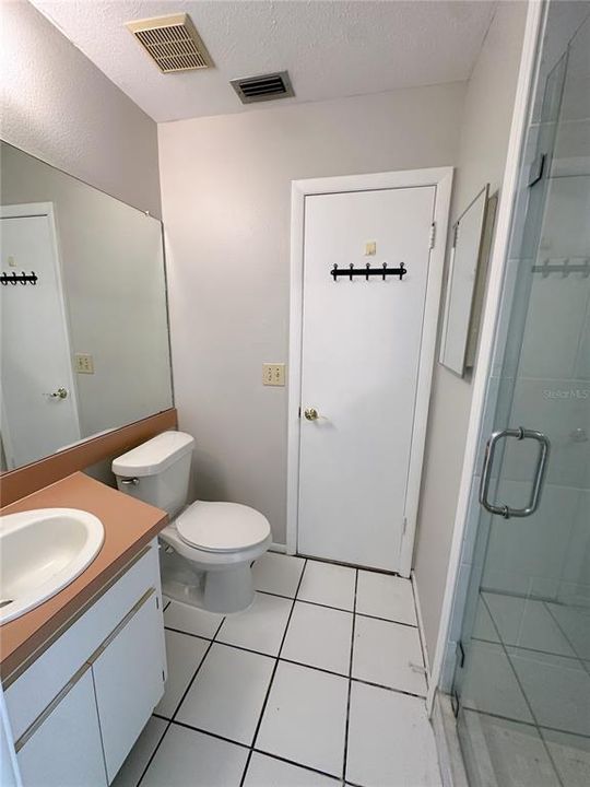 For Rent: $1,650 (2 beds, 2 baths, 1005 Square Feet)