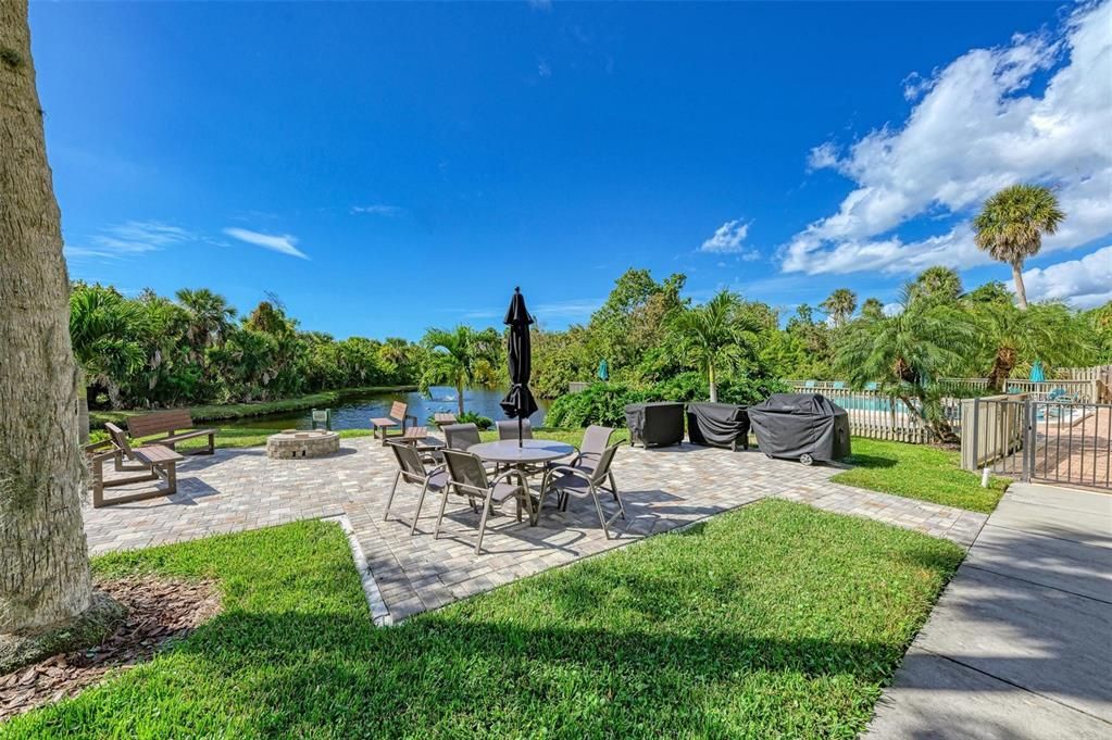 For Sale: $225,000 (2 beds, 2 baths, 1325 Square Feet)