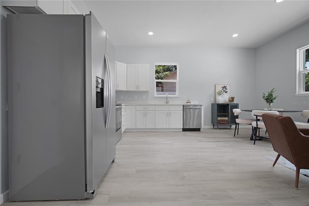 En Venta: $284,900 (3 camas, 2 baños, 1204 Pies cuadrados)