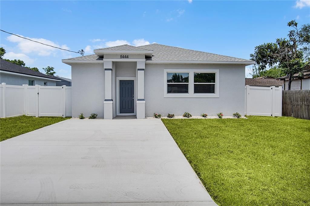 En Venta: $284,900 (3 camas, 2 baños, 1204 Pies cuadrados)