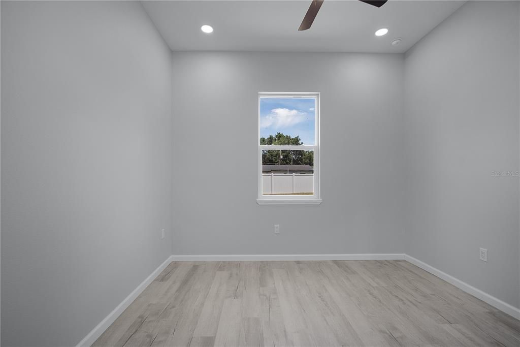 En Venta: $284,900 (3 camas, 2 baños, 1204 Pies cuadrados)