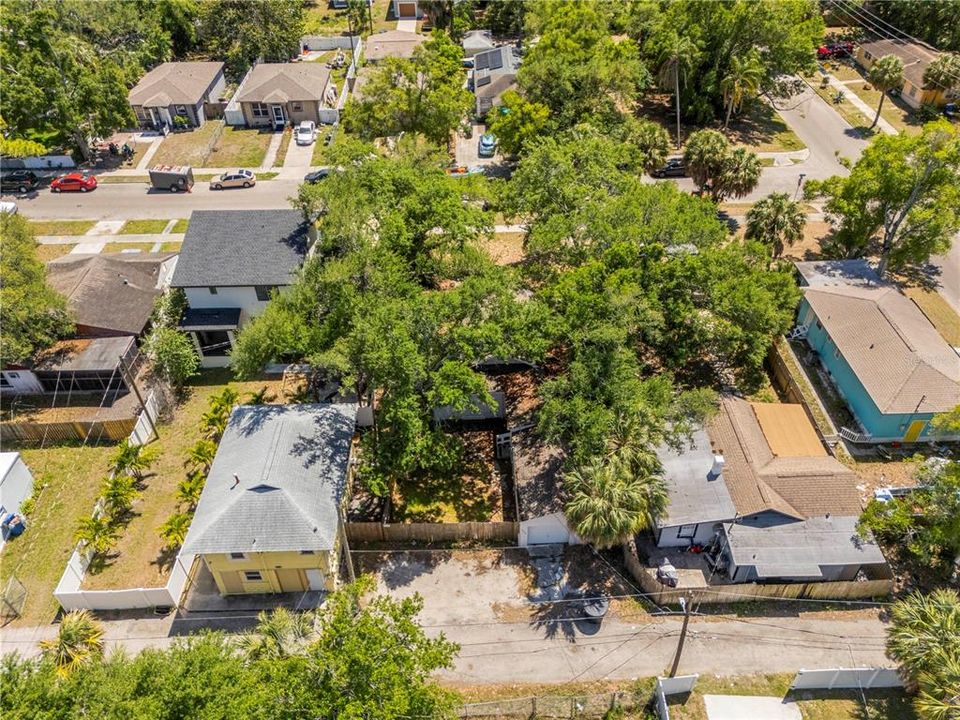 For Rent: $1,800 (4 beds, 1 baths, 1068 Square Feet)