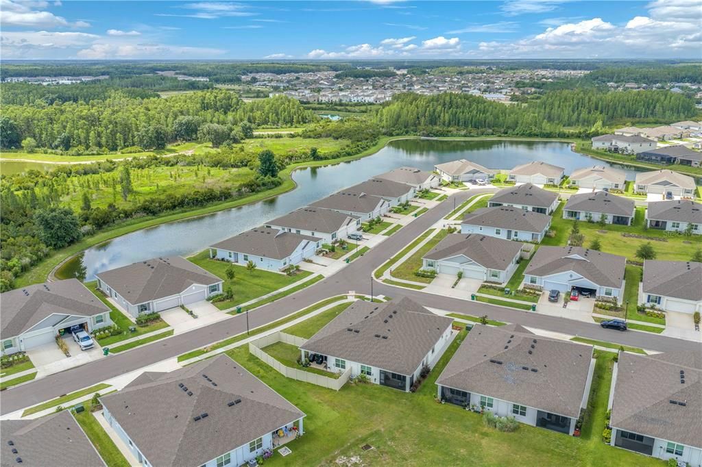 На продажу: $349,900 (3 спален, 2 ванн, 1575 Квадратных фут)