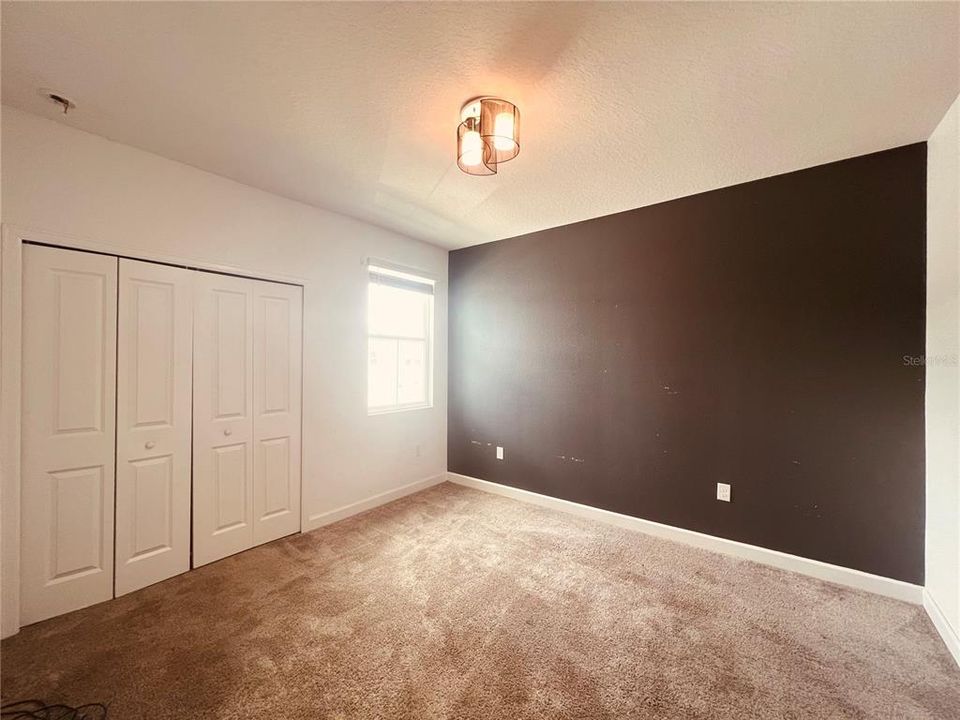 For Sale: $356,000 (4 beds, 3 baths, 1959 Square Feet)