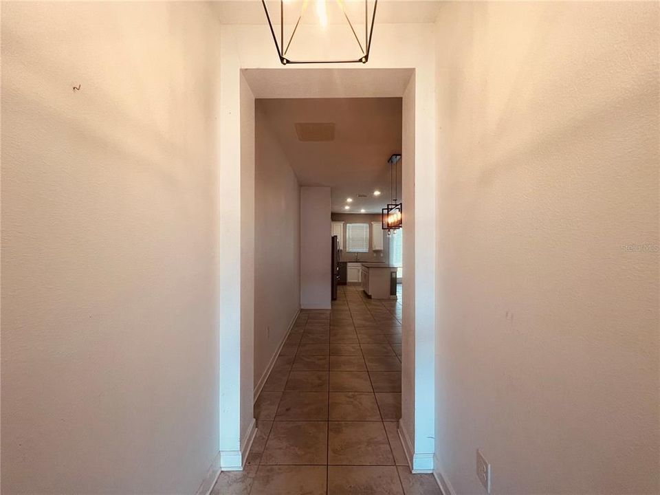For Sale: $356,000 (4 beds, 3 baths, 1959 Square Feet)