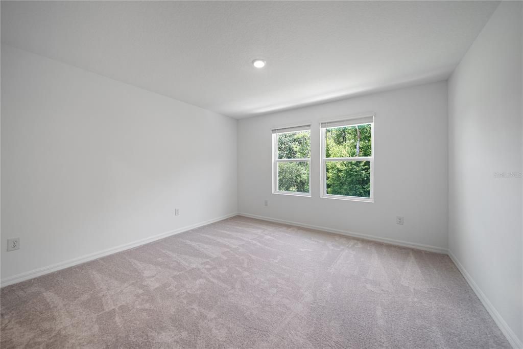 For Rent: $2,200 (3 beds, 2 baths, 1373 Square Feet)