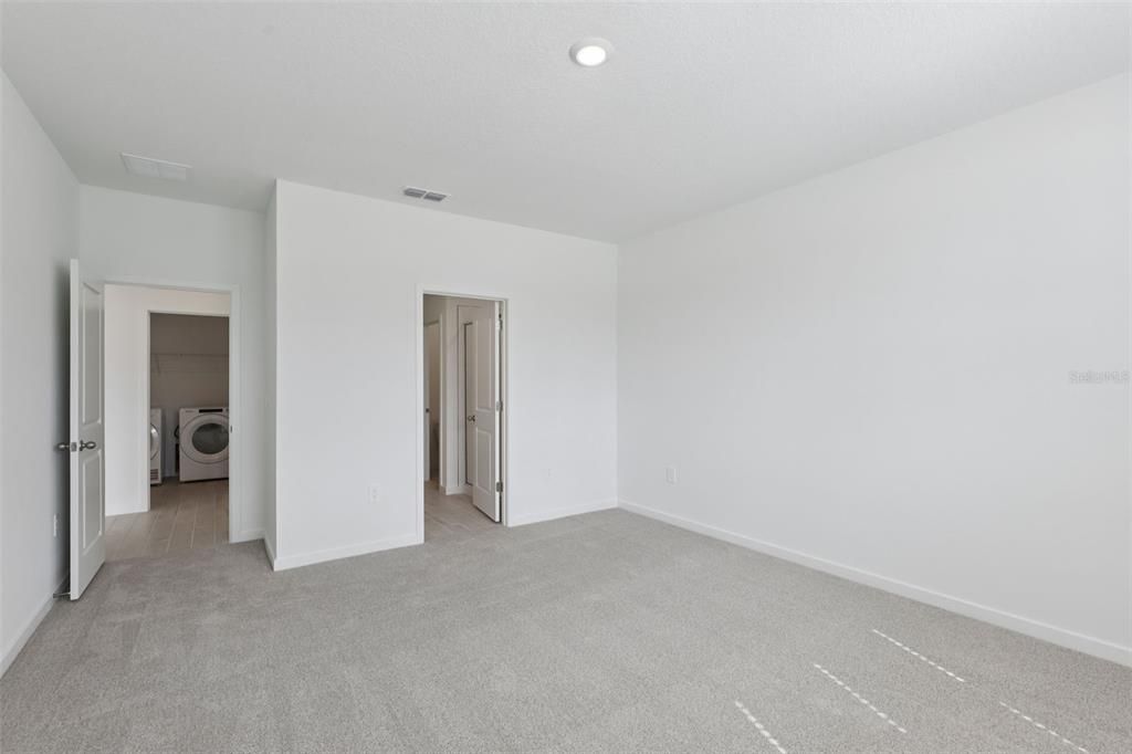 For Sale: $375,990 (4 beds, 3 baths, 2193 Square Feet)