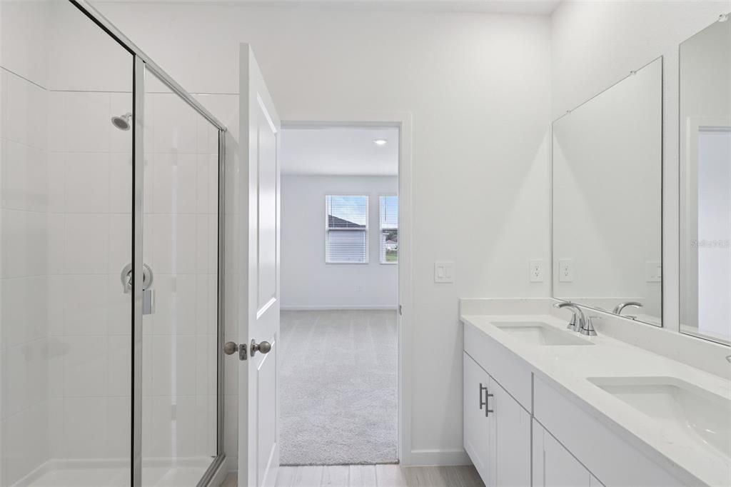 For Sale: $375,990 (4 beds, 3 baths, 2193 Square Feet)