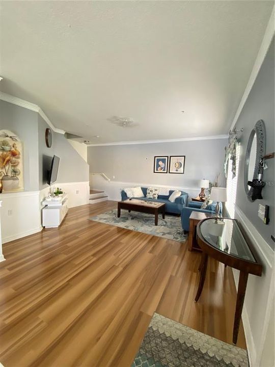 For Rent: $1,800 (3 beds, 2 baths, 1200 Square Feet)