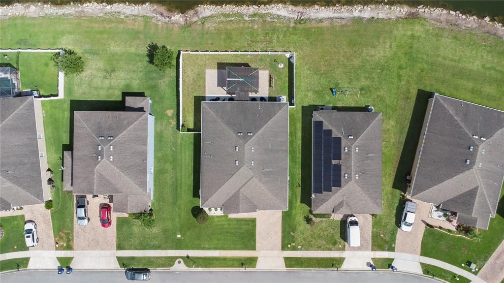 En Venta: $465,000 (5 camas, 2 baños, 2518 Pies cuadrados)