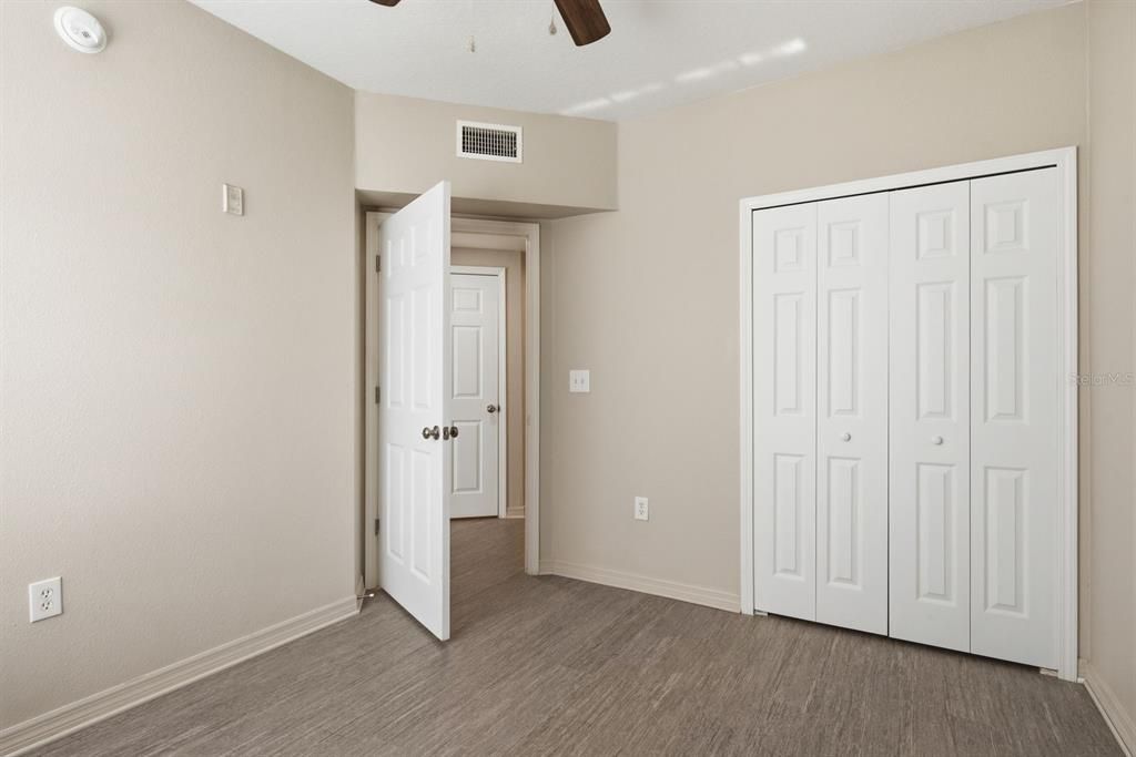 For Sale: $175,000 (3 beds, 2 baths, 1151 Square Feet)