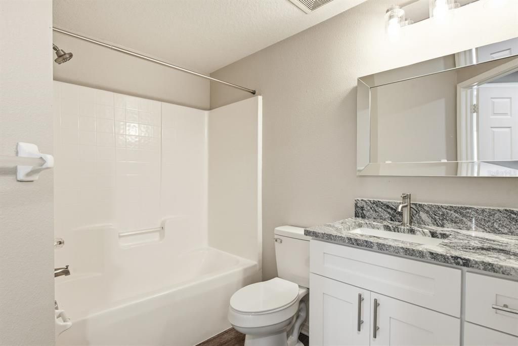 For Sale: $175,000 (3 beds, 2 baths, 1151 Square Feet)
