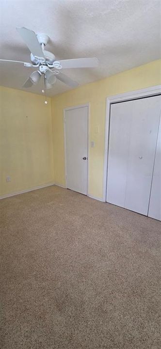 For Sale: $234,999 (2 beds, 1 baths, 802 Square Feet)