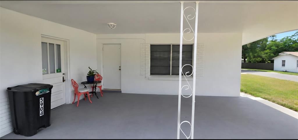 For Sale: $234,999 (2 beds, 1 baths, 802 Square Feet)
