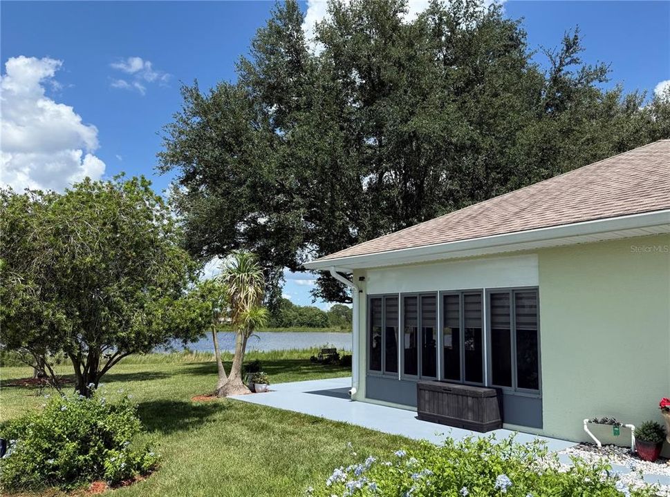 For Sale: $385,000 (3 beds, 2 baths, 1684 Square Feet)