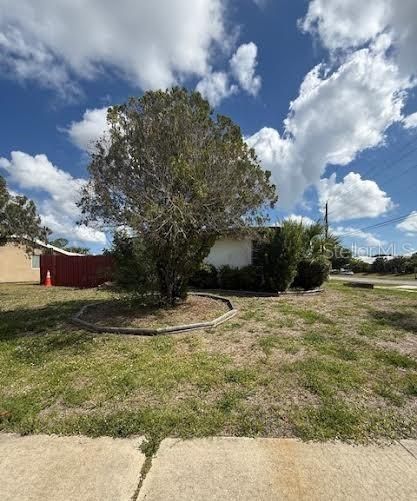 En Venta: $174,900 (2 camas, 1 baños, 1175 Pies cuadrados)