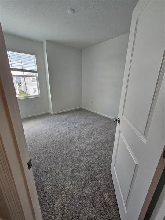 В аренду: $2,300 (3 спален, 2 ванн, 1689 Квадратных фут)
