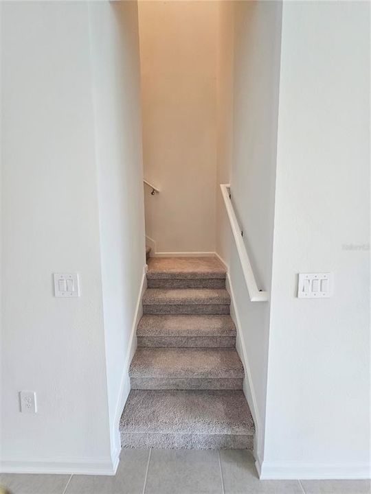В аренду: $2,300 (3 спален, 2 ванн, 1689 Квадратных фут)