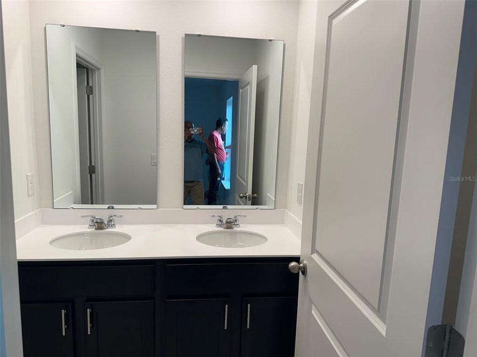 For Rent: $2,500 (3 beds, 2 baths, 1722 Square Feet)