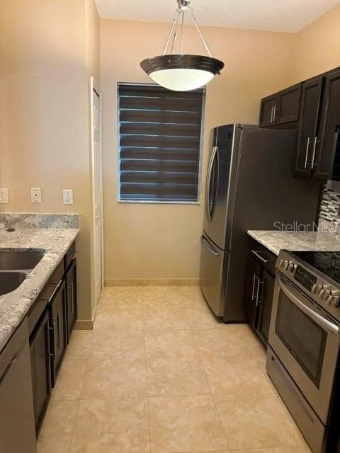 En Renta: $2,295 (3 camas, 2 baños, 1364 Pies cuadrados)