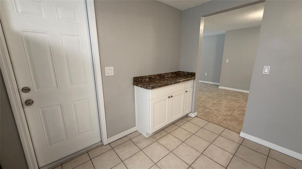 For Sale: $245,900 (3 beds, 2 baths, 1408 Square Feet)