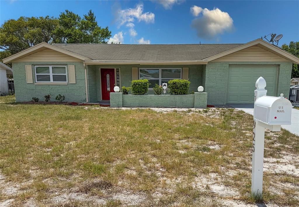 For Sale: $245,900 (3 beds, 2 baths, 1408 Square Feet)