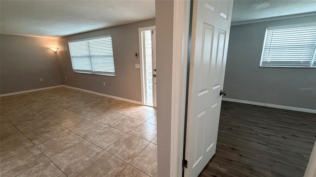 For Sale: $245,900 (3 beds, 2 baths, 1408 Square Feet)