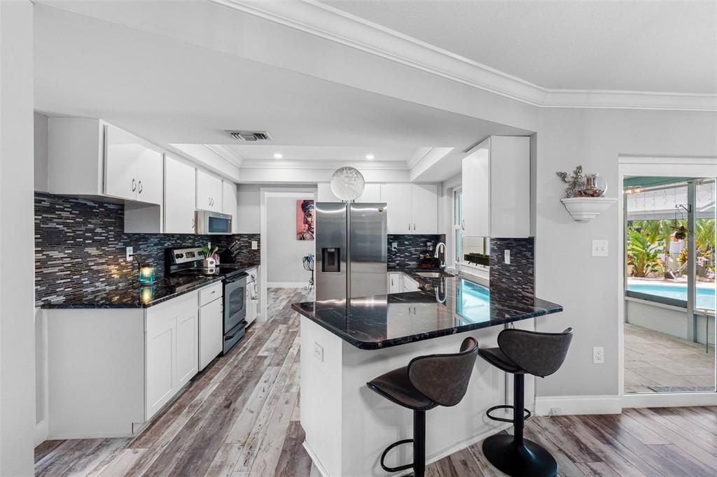 For Sale: $689,900 (3 beds, 2 baths, 1811 Square Feet)