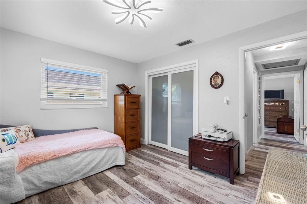 For Sale: $689,900 (3 beds, 2 baths, 1811 Square Feet)