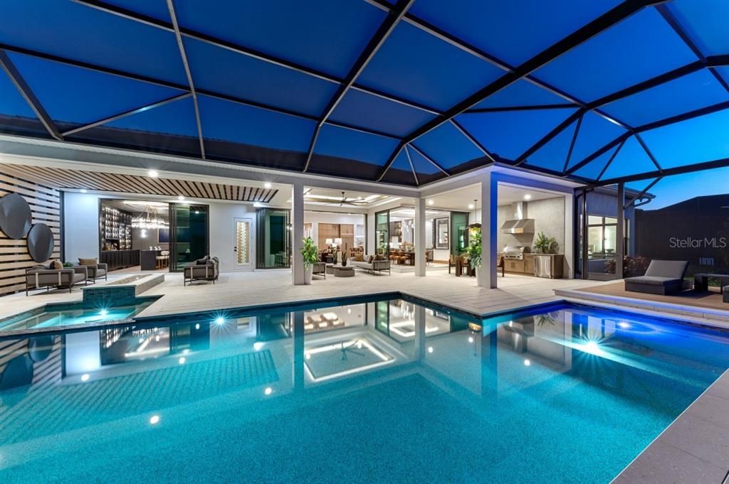 На продажу: $3,499,000 (3 спален, 3 ванн, 3600 Квадратных фут)