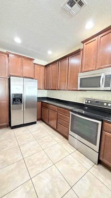 В аренду: $2,500 (3 спален, 3 ванн, 1830 Квадратных фут)