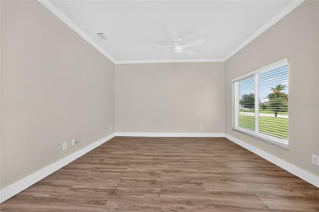 For Sale: $469,000 (3 beds, 2 baths, 2019 Square Feet)