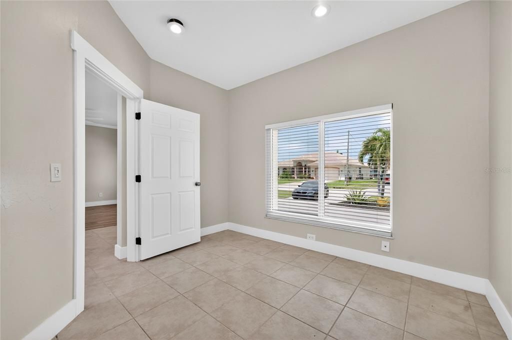 For Sale: $469,000 (3 beds, 2 baths, 2019 Square Feet)