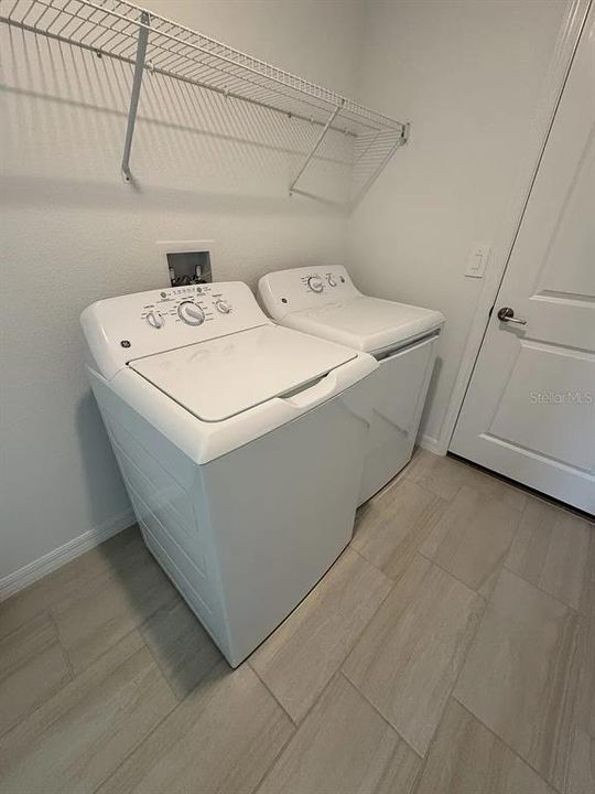 For Rent: $3,450 (6 beds, 3 baths, 3326 Square Feet)