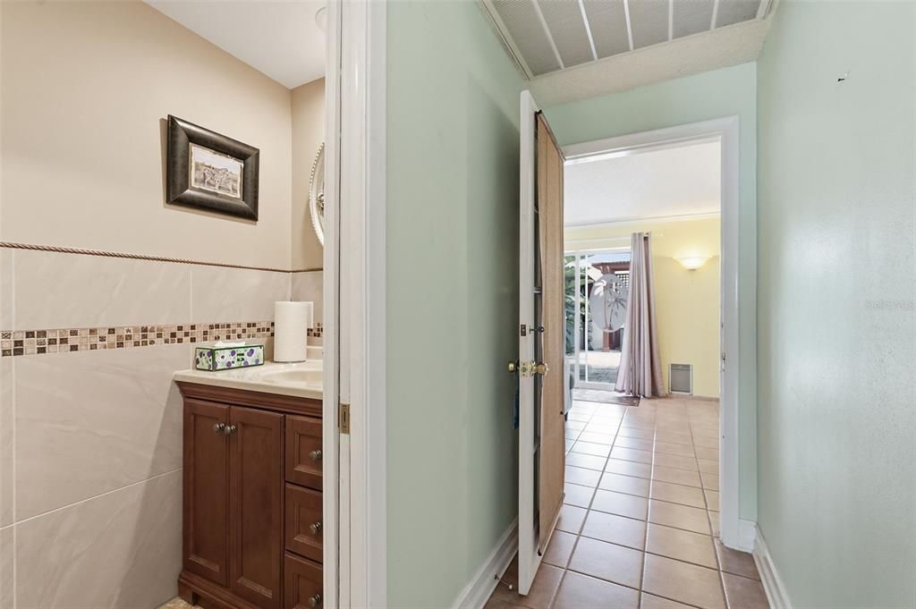 For Sale: $1,245,000 (3 beds, 3 baths, 2367 Square Feet)