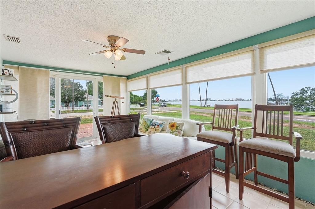 For Sale: $1,245,000 (3 beds, 3 baths, 2367 Square Feet)