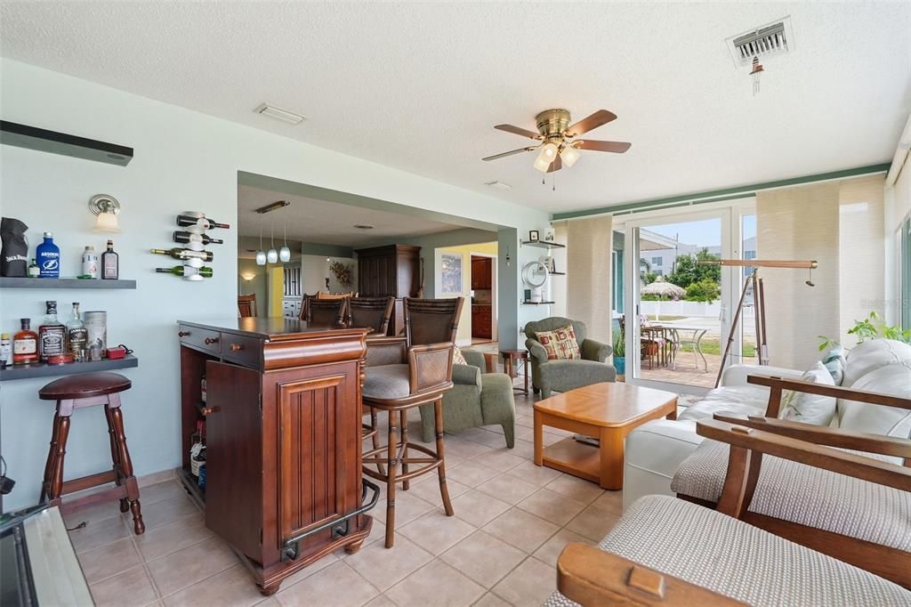 For Sale: $1,245,000 (3 beds, 3 baths, 2367 Square Feet)