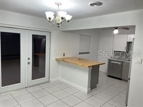 En Renta: $2,300 (4 camas, 2 baños, 1251 Pies cuadrados)