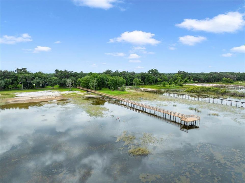 En Venta: $499,900 (0.73 acres)