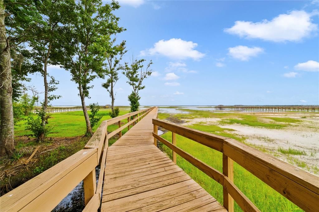 En Venta: $499,900 (0.73 acres)
