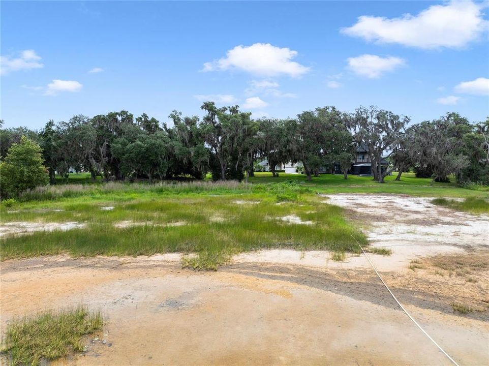 En Venta: $499,900 (0.73 acres)