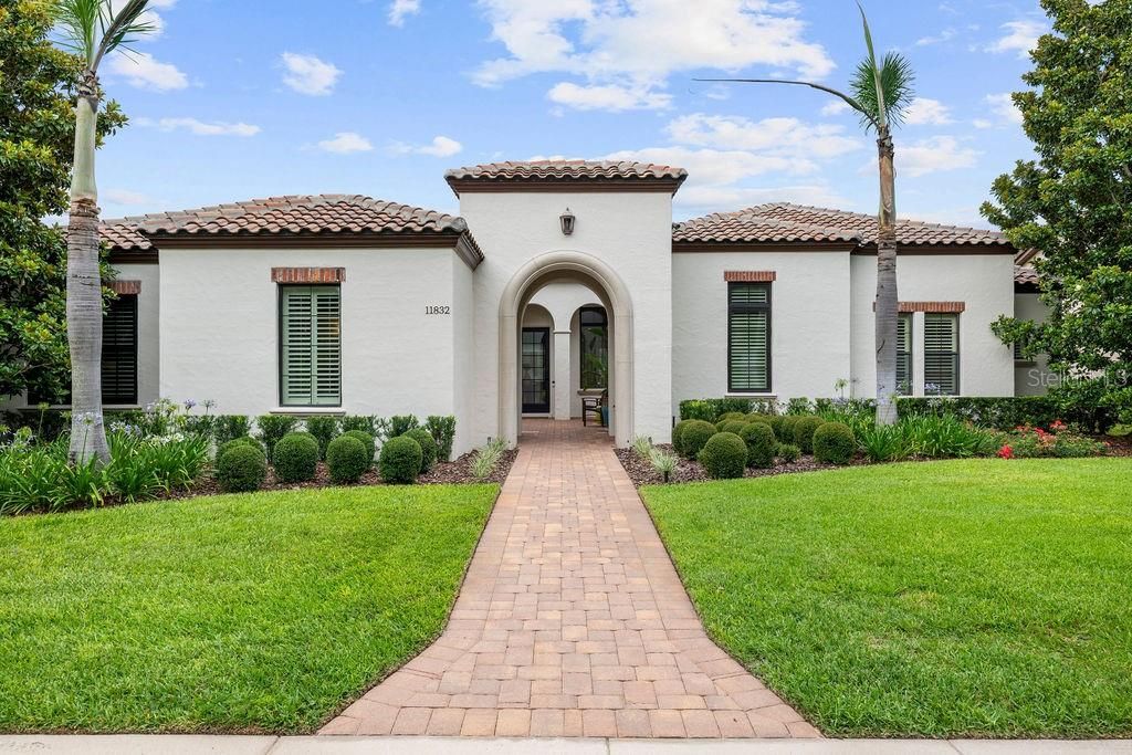 For Sale: $1,595,000 (4 beds, 4 baths, 3396 Square Feet)