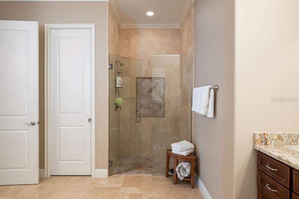 For Sale: $1,595,000 (4 beds, 4 baths, 3396 Square Feet)