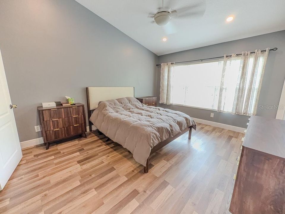 For Sale: $364,900 (3 beds, 2 baths, 1625 Square Feet)